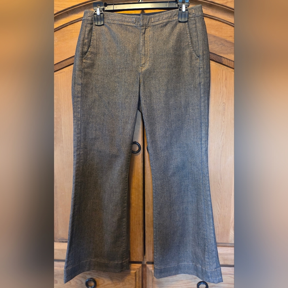 Reba Women’s Flared Leg Dark Brown Stretch Jeans Size 12 NWOT